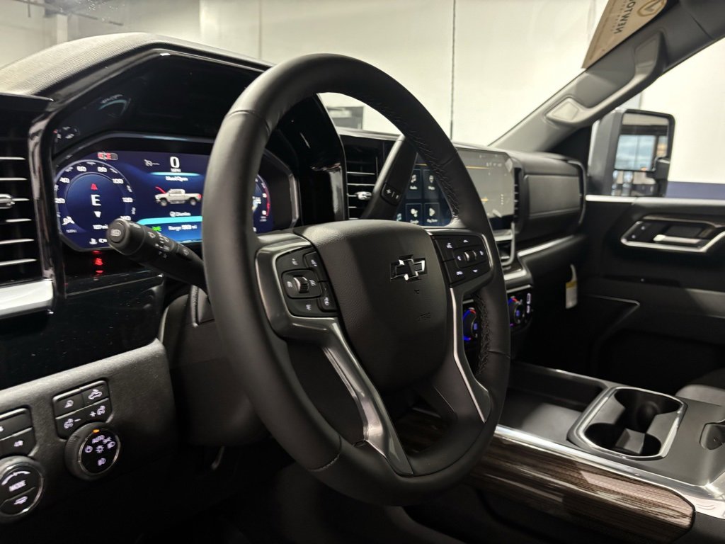 New 2026 Chevrolet Silverado 2500 LT w/ Trail Boss Package image 15