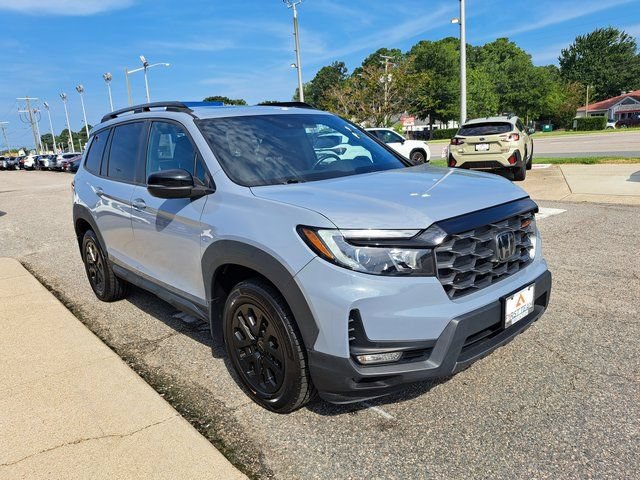 Used 2023 Honda Passport TrailSport image 8