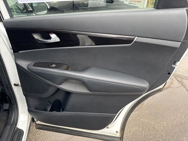 Used 2020 Kia Sorento LX AWD/4WD image 22