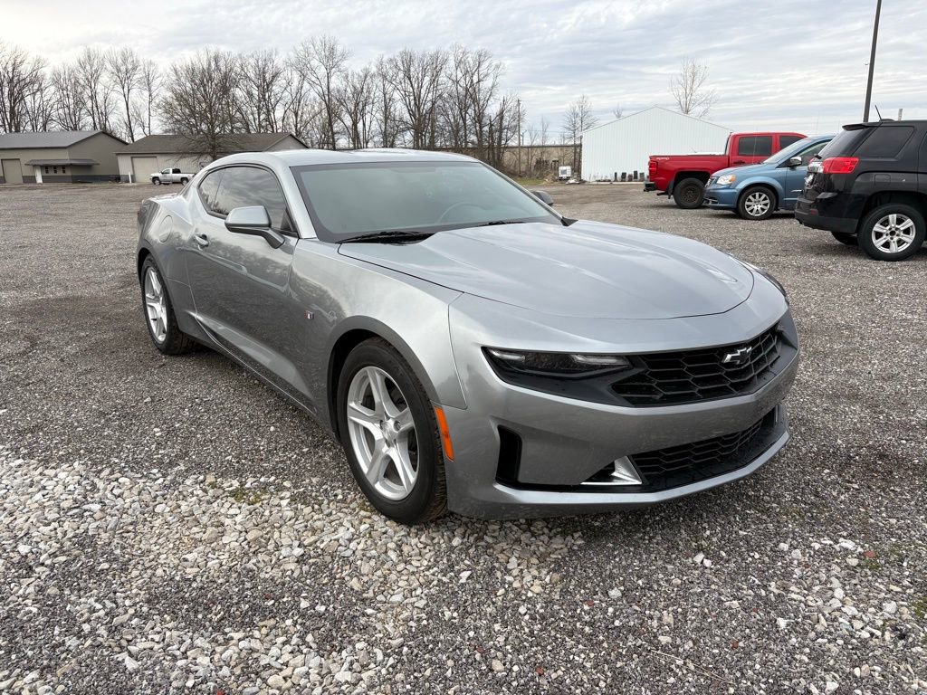 Used 2023 Chevrolet Camaro LT RWD image 1