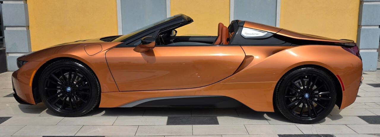 Used 2019 BMW i8 Roadster image 18