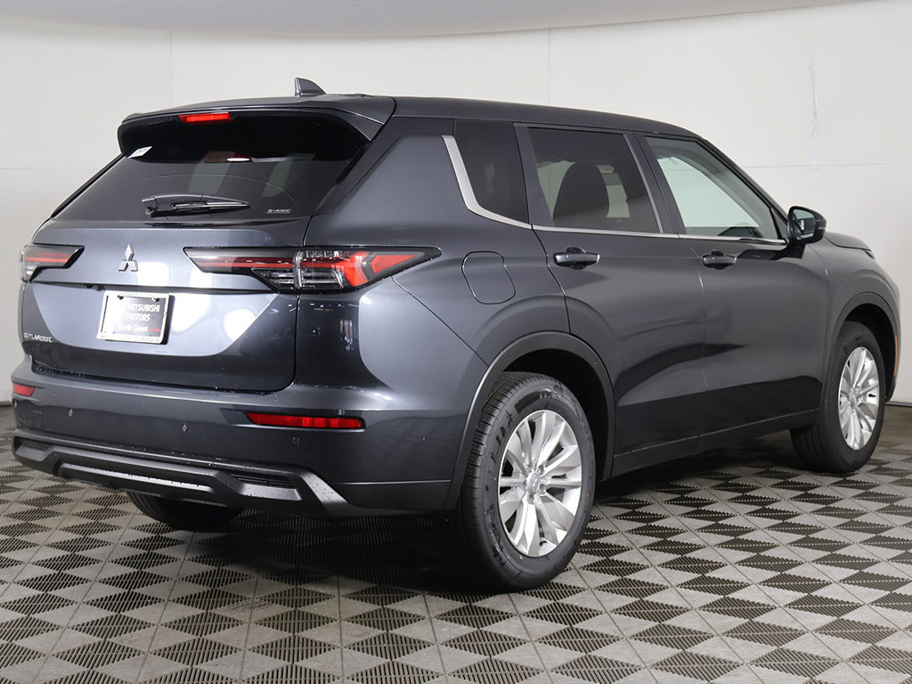 New 2026 Mitsubishi Outlander ES AWD/4WD image 10