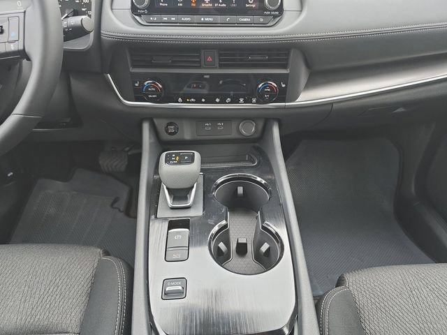 New 2026 Nissan Rogue SV image 3