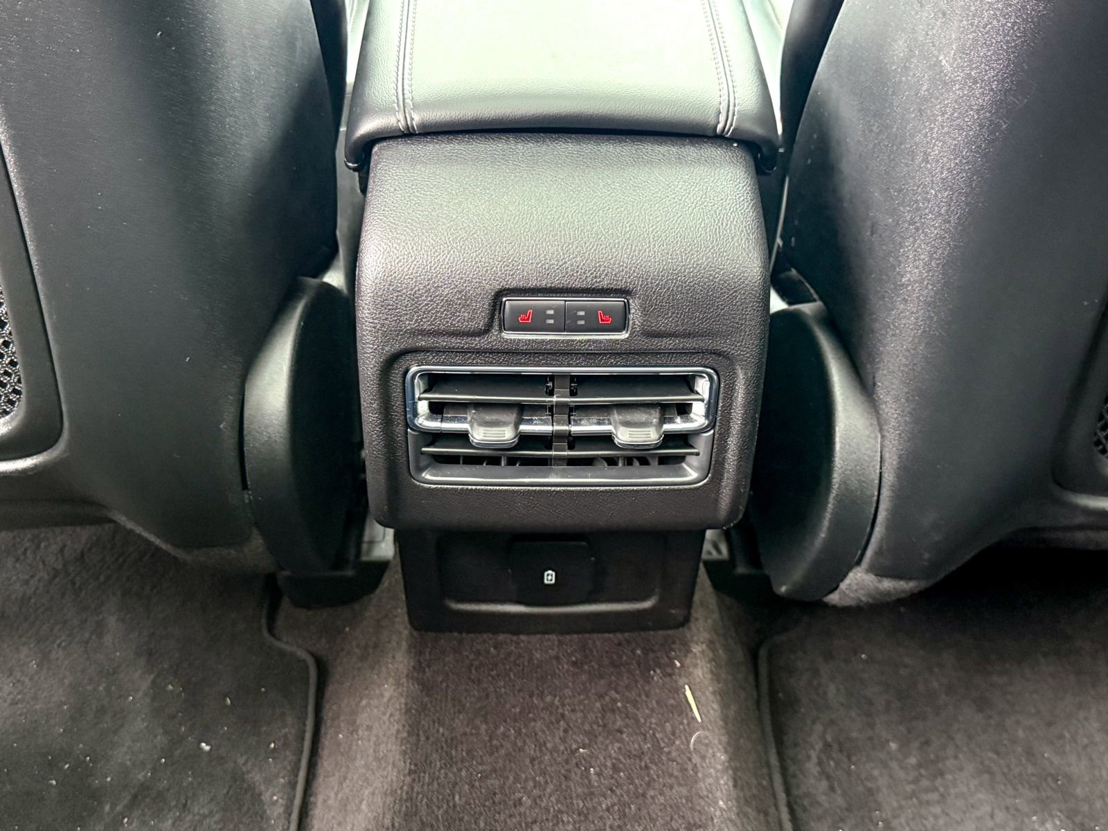 Used 2022 Lincoln Corsair Reserve w/ Sport Package image 21