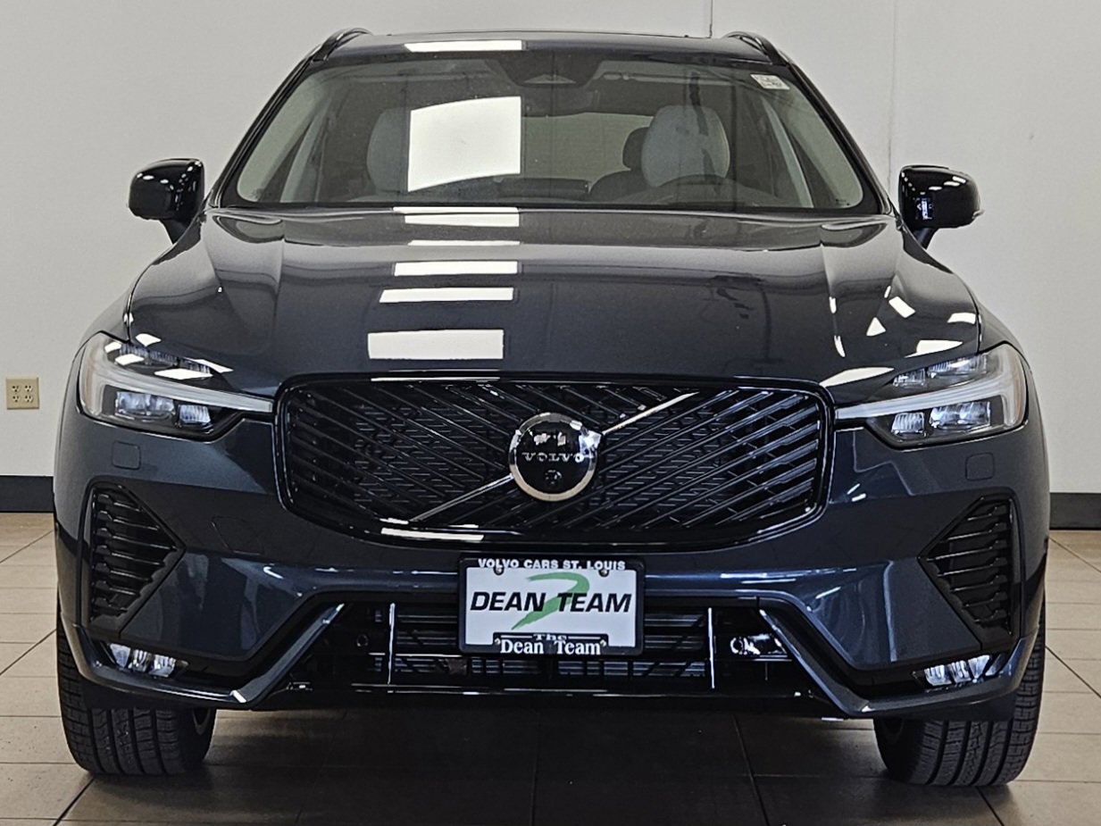 New 2026 Volvo XC60 B5 Ultra w/ Protection Package Premier image 7