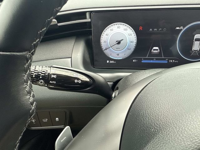 Certified 2023 Hyundai Tucson Limited image 32