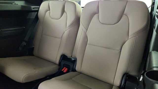 New 2026 Volvo XC90 T8 Plus w/ Protection Package Premier AWD/4WD image 33