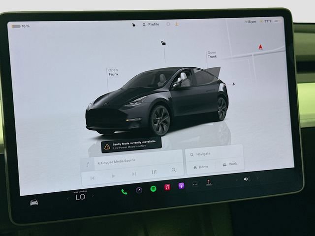 Used 2024 Tesla Model Y Long Range AWD/4WD image 17