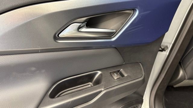 New 2026 Chevrolet Equinox EV LT FWD image 20