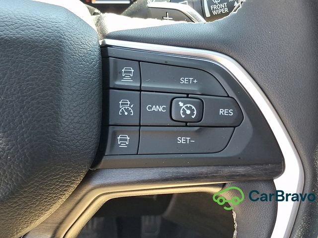 Used 2024 Jeep Grand Cherokee L Limited w/ Luxury Tech Group II AWD/4WD image 24