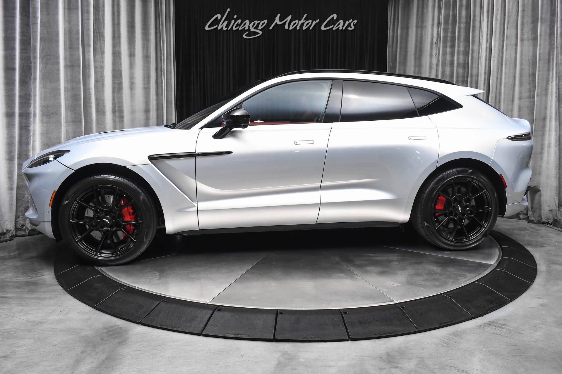 Used 2022 Aston Martin DBX AWD/4WD video 1
