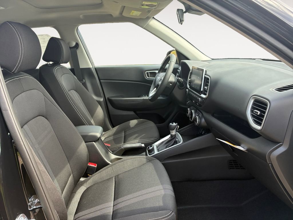 New 2026 Hyundai Venue SEL image 15