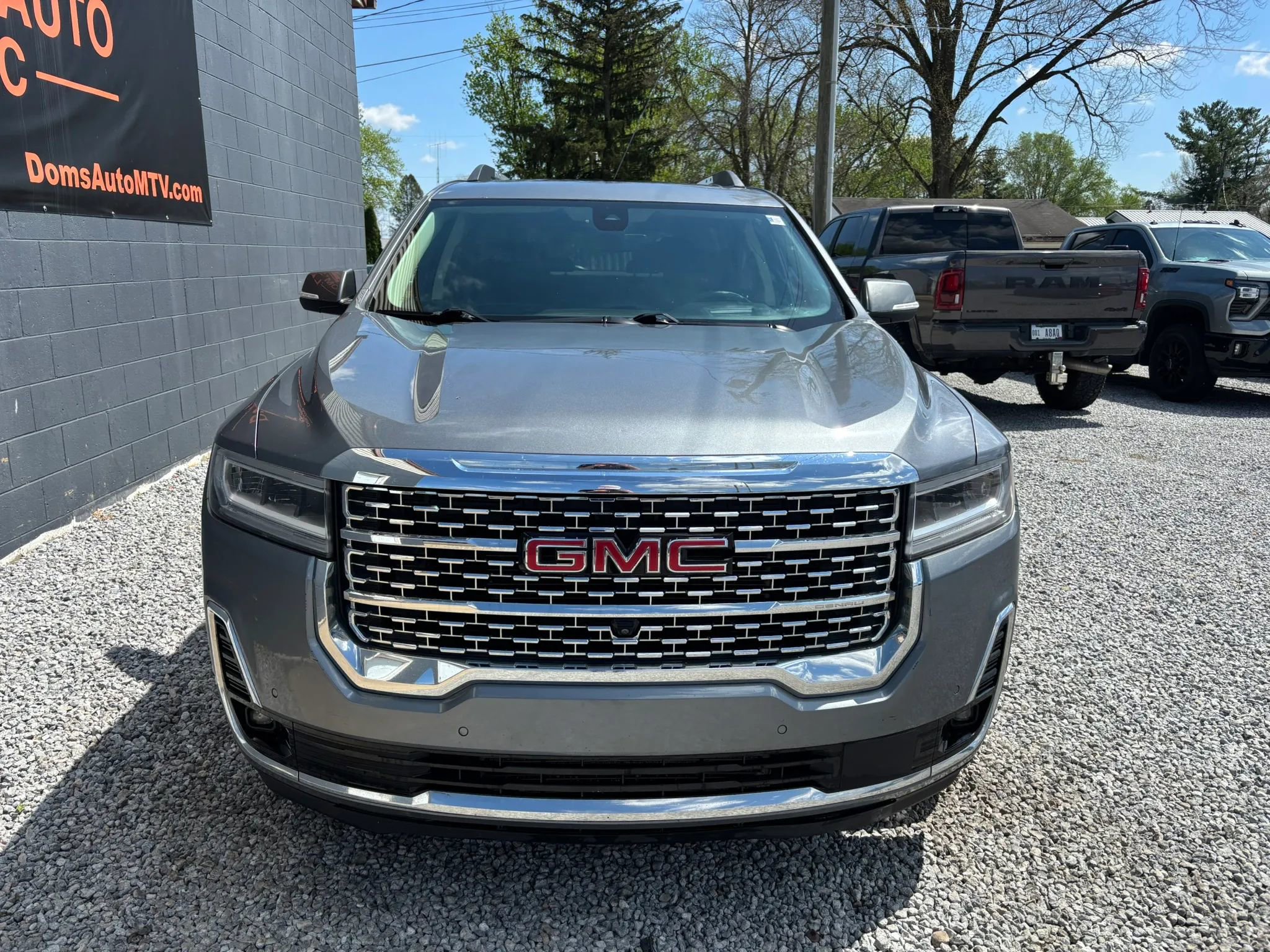 Used 2020 GMC Acadia Denali w/ Denali Ultimate Package AWD/4WD image 10