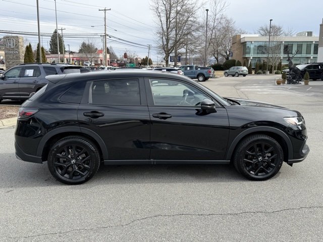 Used 2024 Honda HR-V Sport image 4