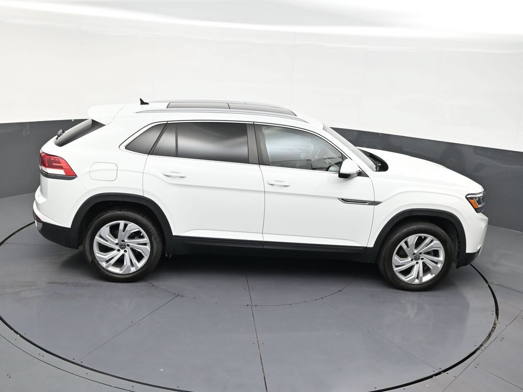 Used 2021 Volkswagen Atlas Cross Sport SEL FWD image 18