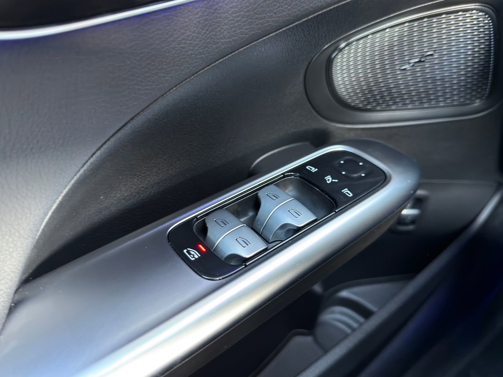 New 2026 Mercedes-Benz C 300 Sedan image 19