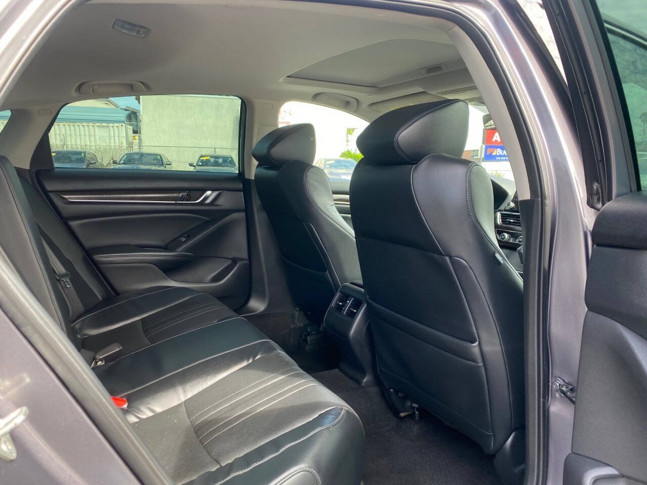Used 2018 Honda Accord EX-L image 22
