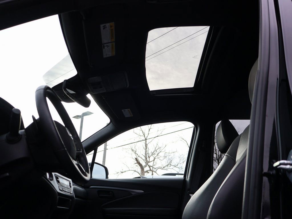 Certified 2023 Honda Passport EX-L image 33