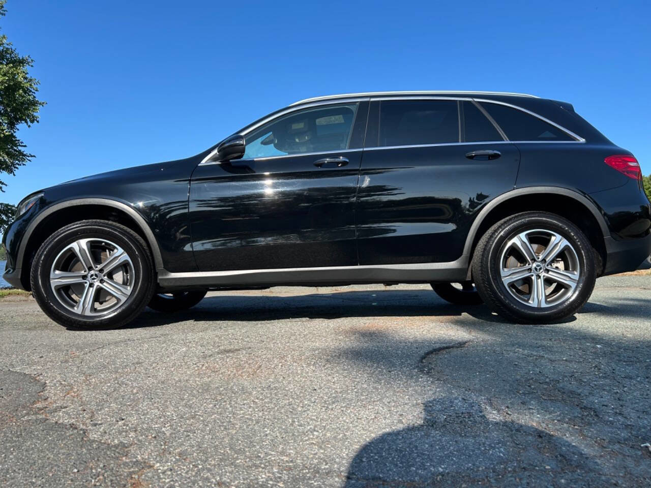 Used 2018 Mercedes-Benz GLC 300 4MATIC image 13