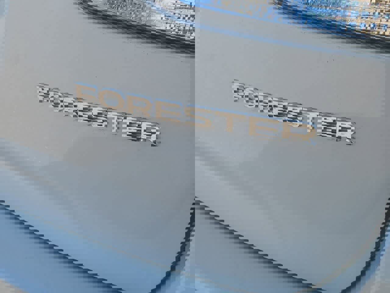 Used 2022 Subaru Forester Limited image 12