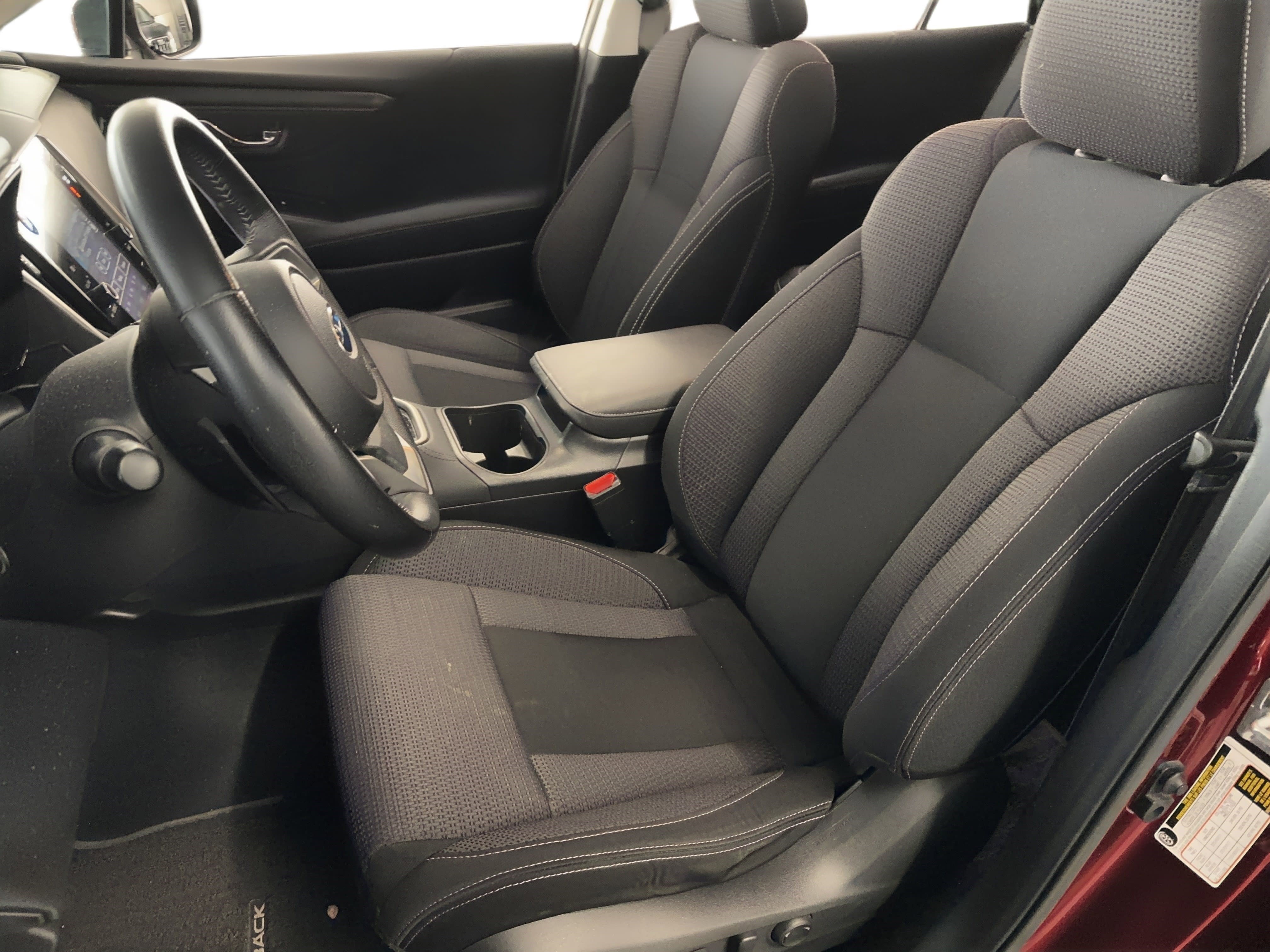 Used 2022 Subaru Outback Premium image 5