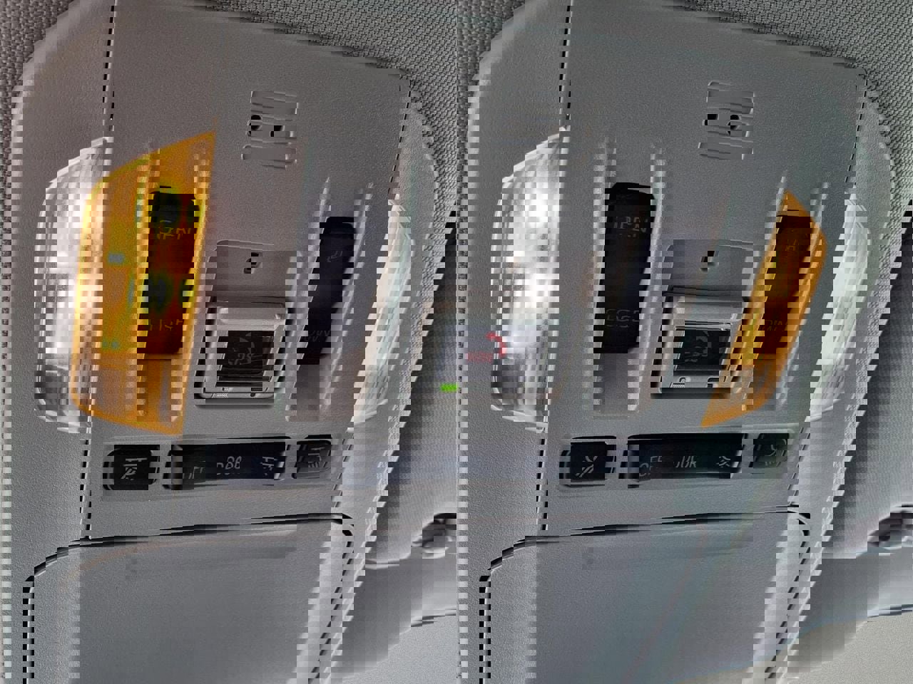 Used 2022 Toyota Highlander XLE image 18