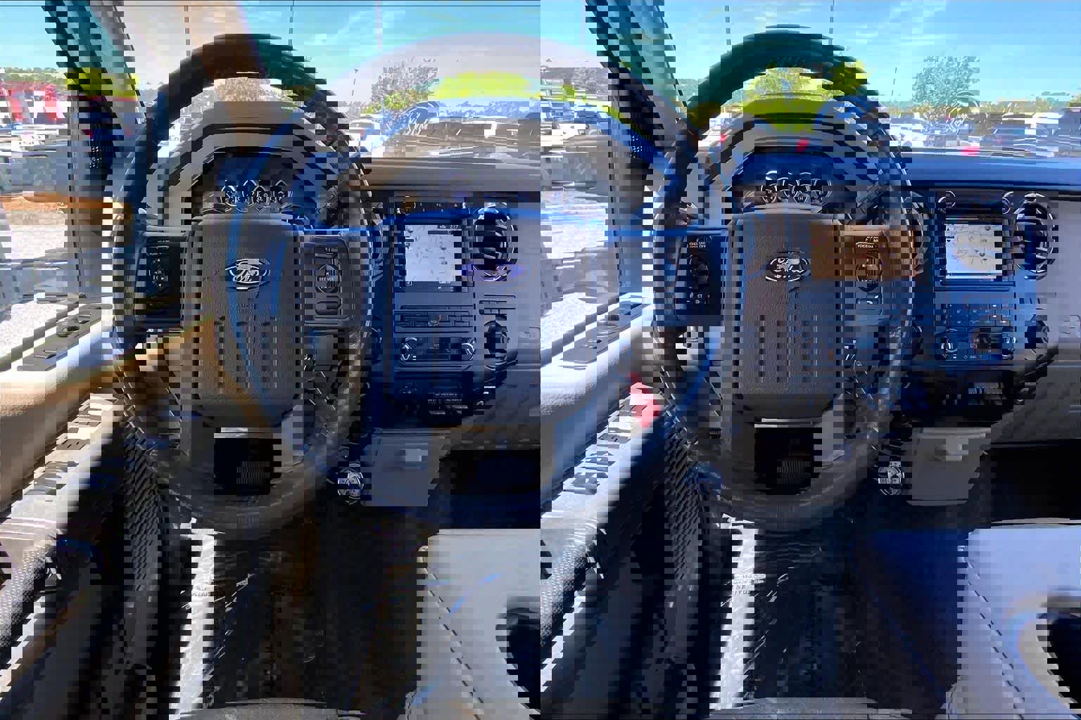 Used 2012 Ford F350 Lariat w/ Lariat Ultimate Pkg image 5