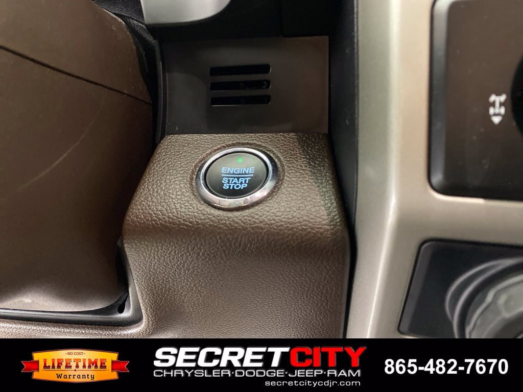 Used 2016 Ford F150 King Ranch w/ Equipment Group 601A Luxury AWD/4WD image 16