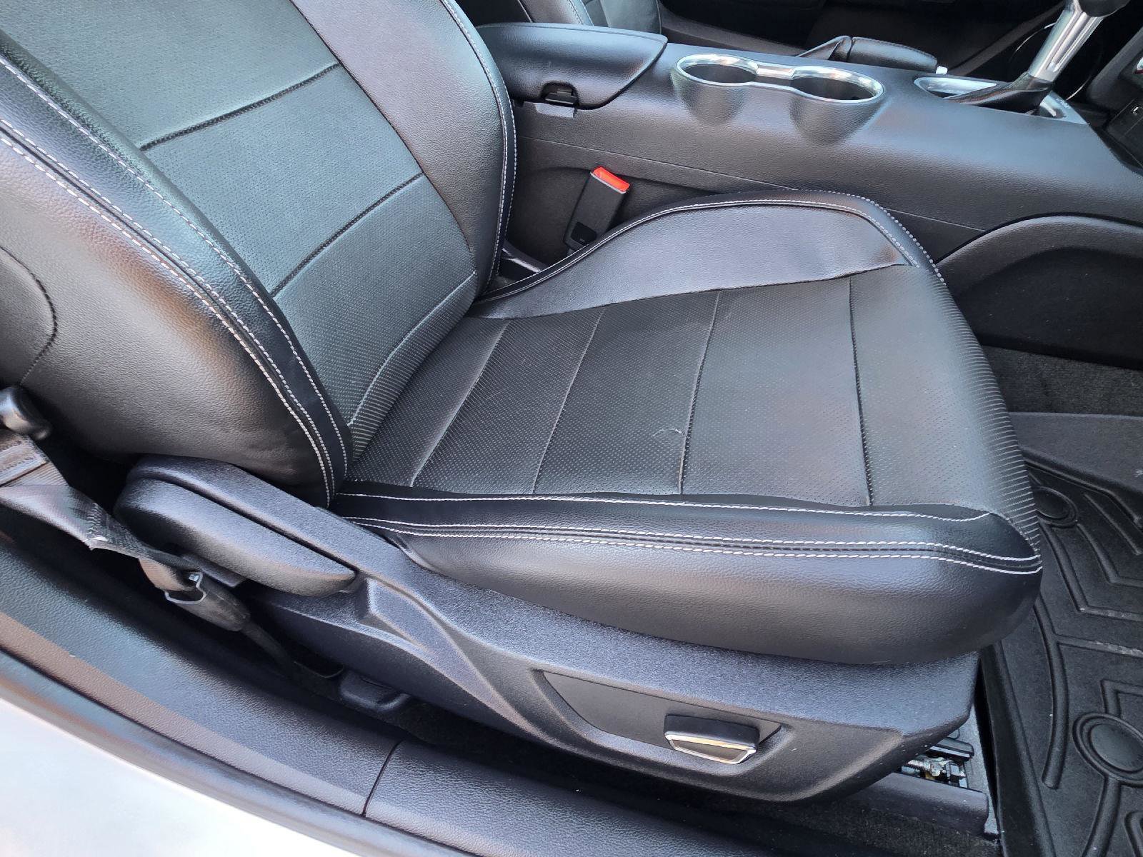 Used 2018 Ford Mustang Premium image 24