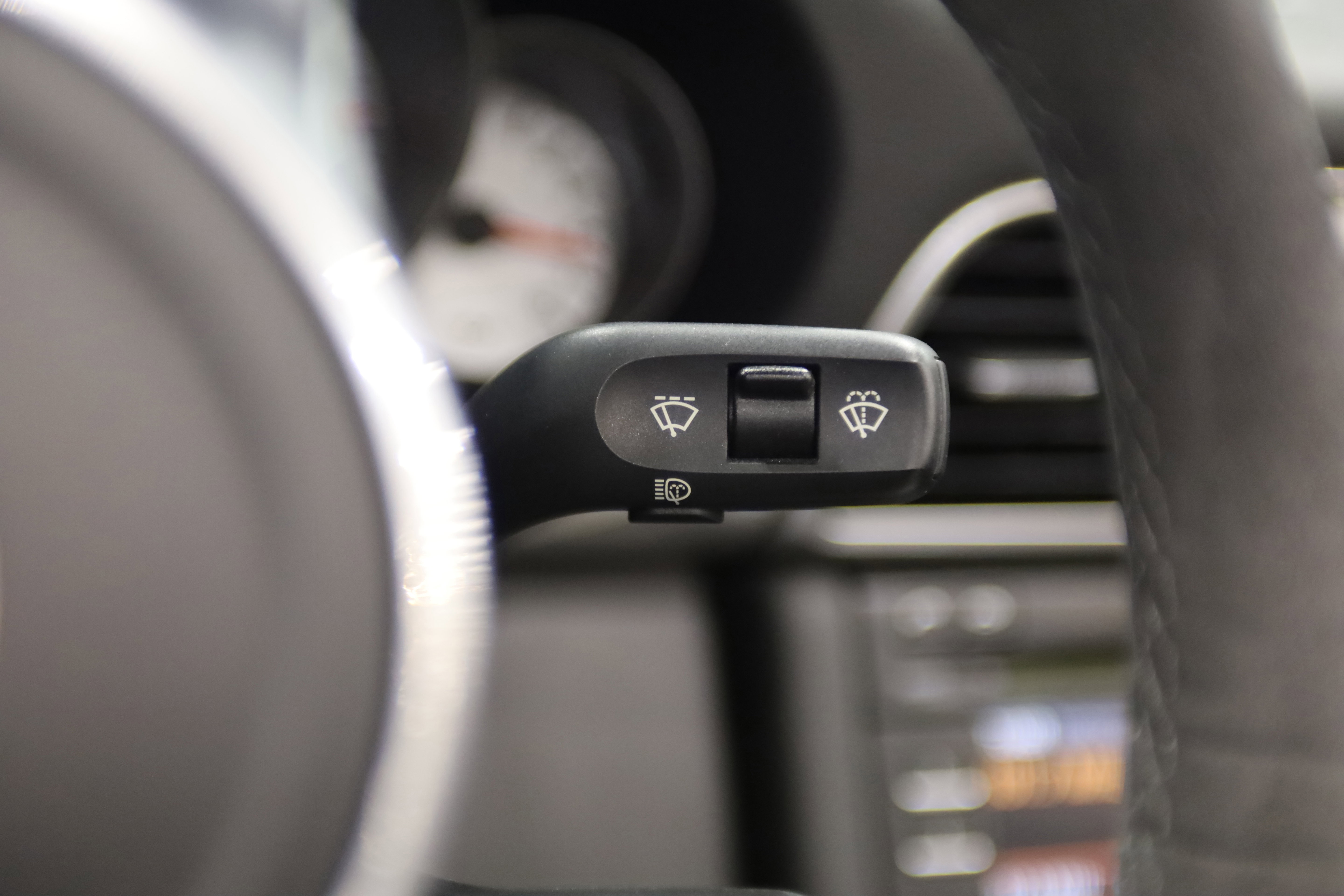 Used 2010 Porsche 911 Carrera 4S image 24