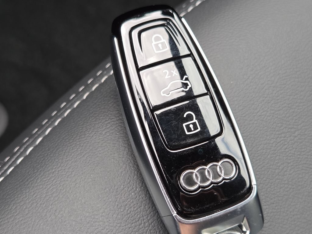 Certified 2026 Audi Q7 2.0T Premium w/ Convenience Plus Package AWD/4WD image 36