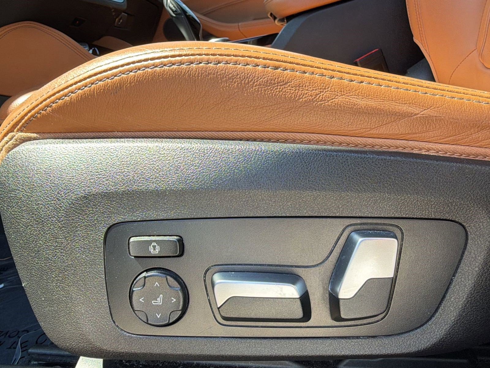 Used 2021 BMW X4 M40i AWD/4WD image 12
