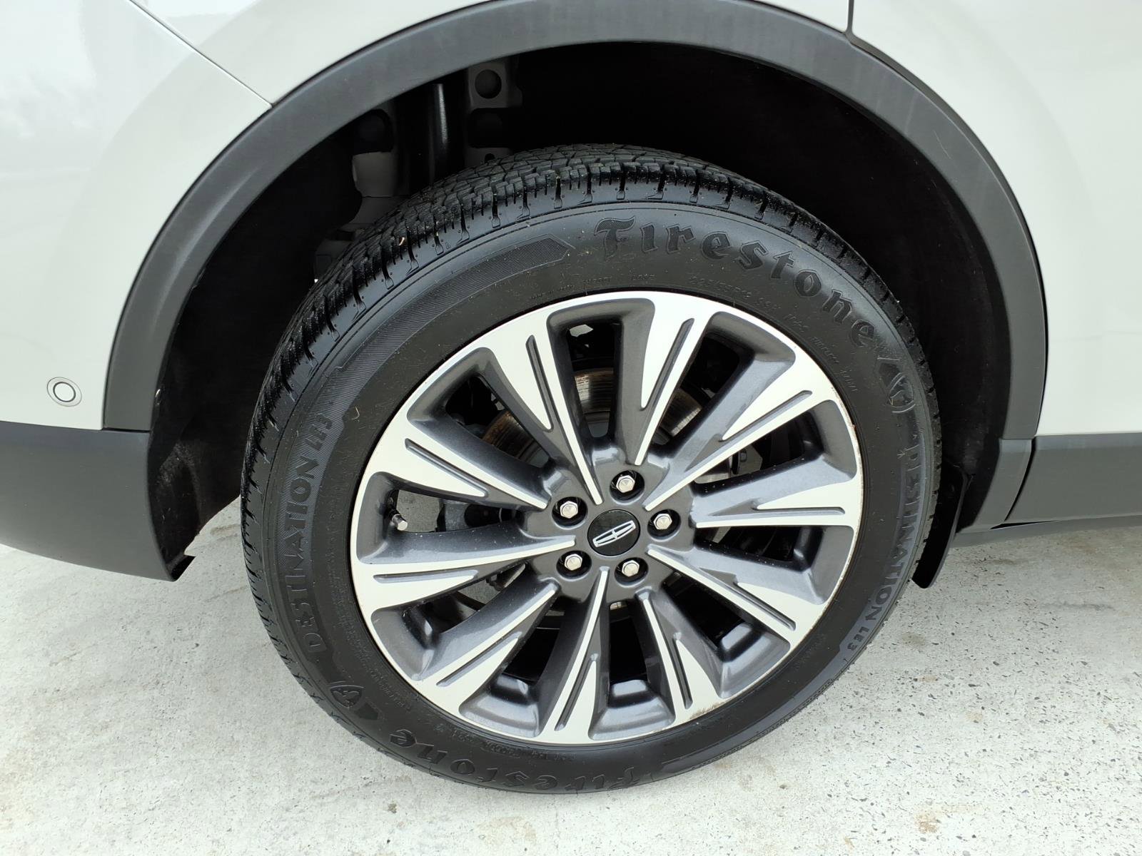 Used 2022 Lincoln Corsair Reserve w/ Equipment Group 201A image 6