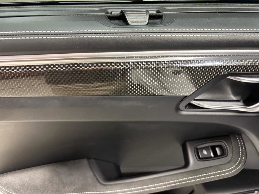 Used 2018 Porsche Macan Turbo image 26