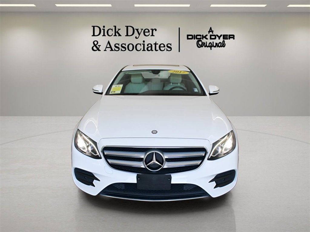 Used 2017 Mercedes-Benz E 300 4MATIC image 8