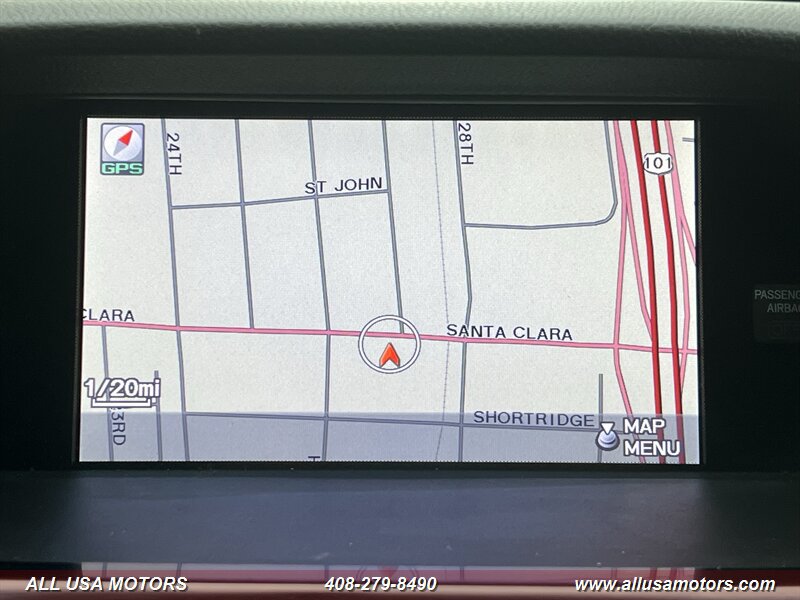 Used 2013 Acura ILX w/ Technology Package FWD image 30