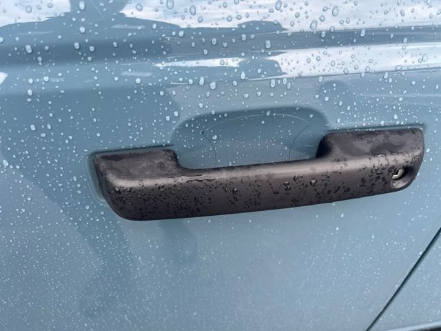 Used 2022 Ford Bronco 4-Door AWD/4WD image 16