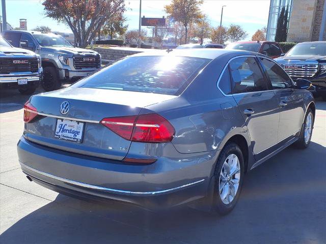 Used 2016 Volkswagen Passat 1.8T S image 3