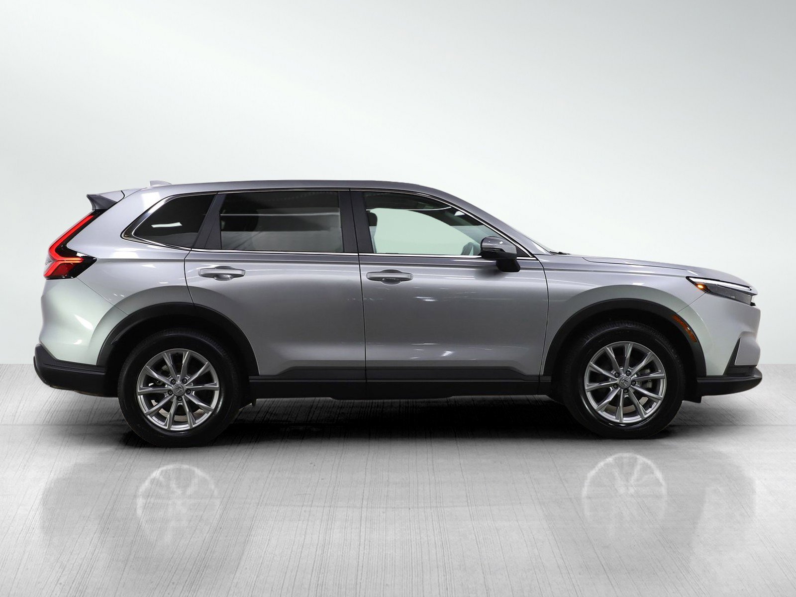 Used 2023 Honda CR-V EX image 6