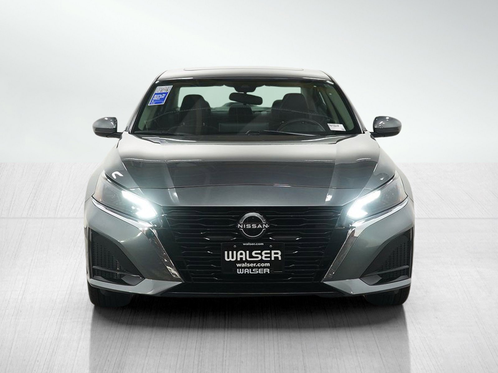 Used 2023 Nissan Altima 2.5 SV w/ SV Premium Package image 8