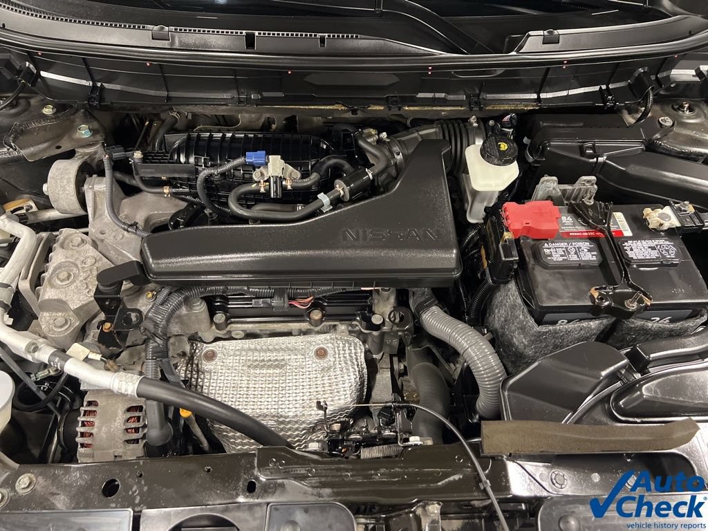 Used 2018 Nissan Rogue SV AWD/4WD image 48