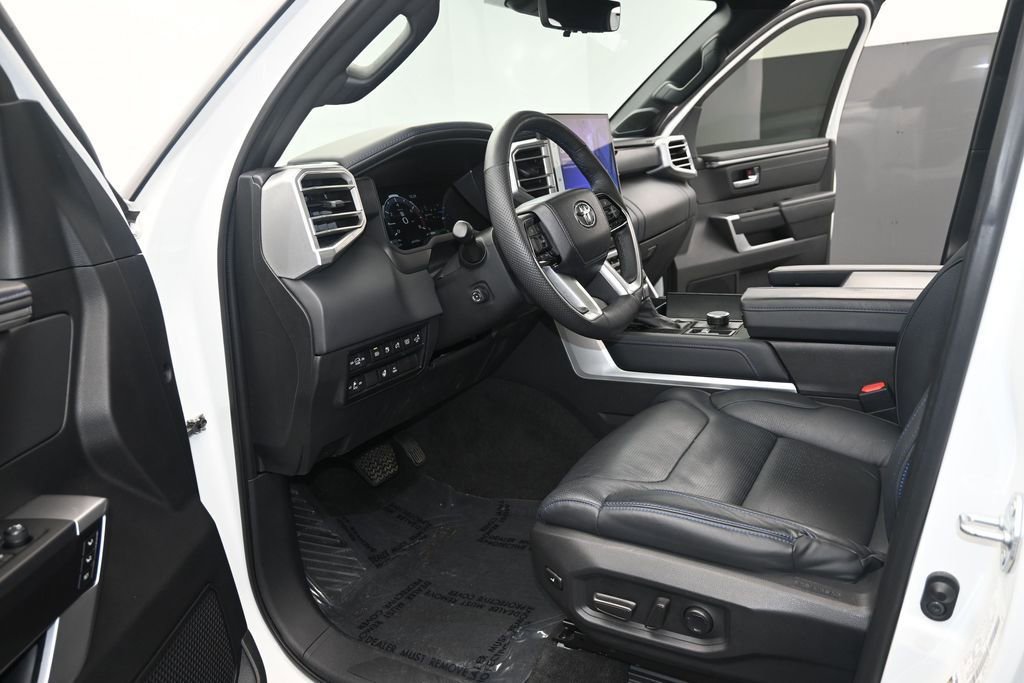 Used 2023 Toyota Sequoia Platinum AWD/4WD image 13