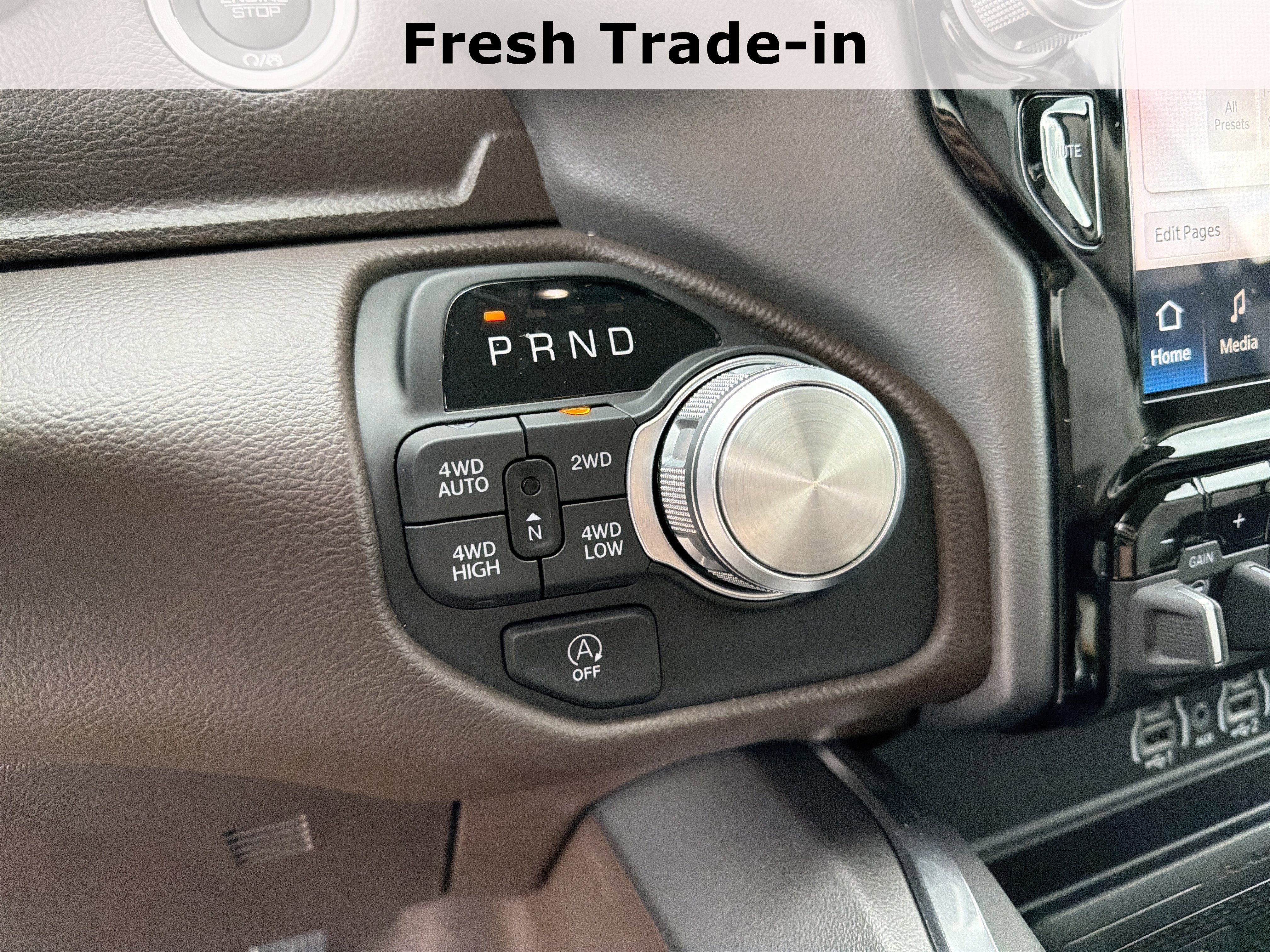 Used 2025 RAM 1500 Laramie AWD/4WD image 18