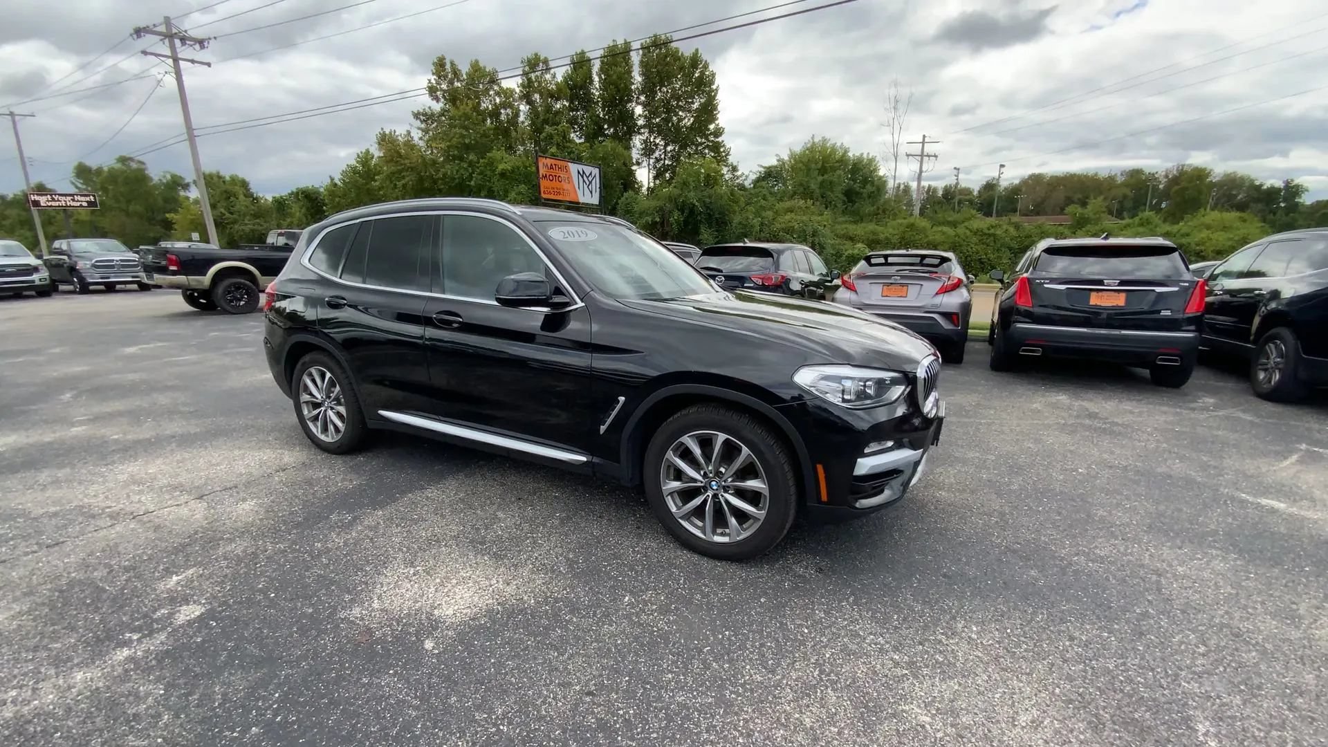 Used 2019 BMW X3 xDrive30i w/ Convenience Package AWD/4WD image 2