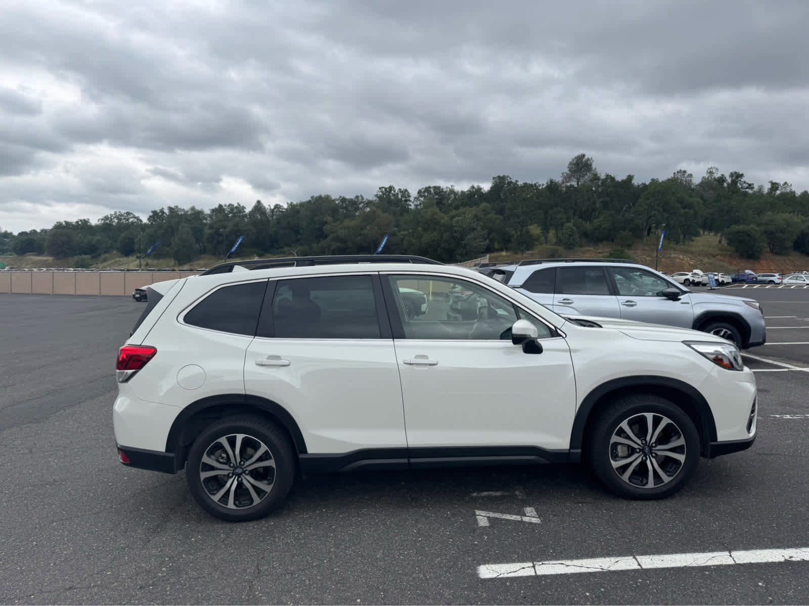 Used 2020 Subaru Forester Limited w/ Popular Package #3 AWD/4WD image 4