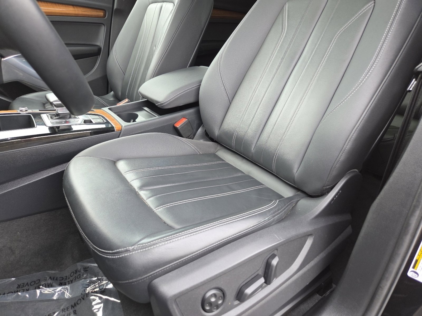 Used 2023 Audi Q5 2.0T Premium w/ Convenience Package image 29