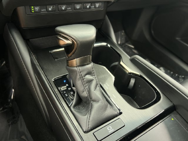 Used 2024 Lexus ES 350 w/ Technology Package FWD image 27