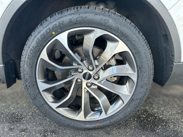 Used 2025 Lincoln Aviator Reserve w/ Illumination Package AWD/4WD image 10