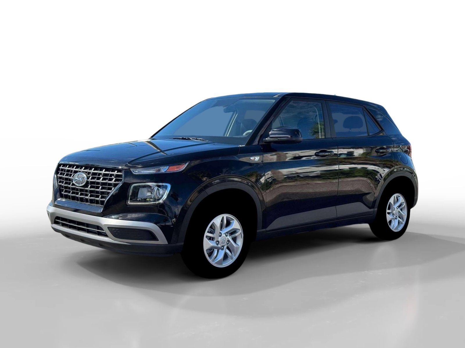 New 2026 Hyundai Venue SE image 2