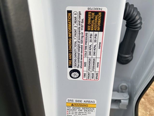 New 2025 Mitsubishi Outlander SE image 36